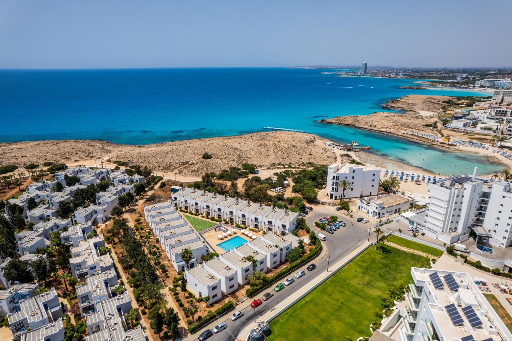 Kritamo Beach Hotel Apartments Ayia Napa Exteriör bild