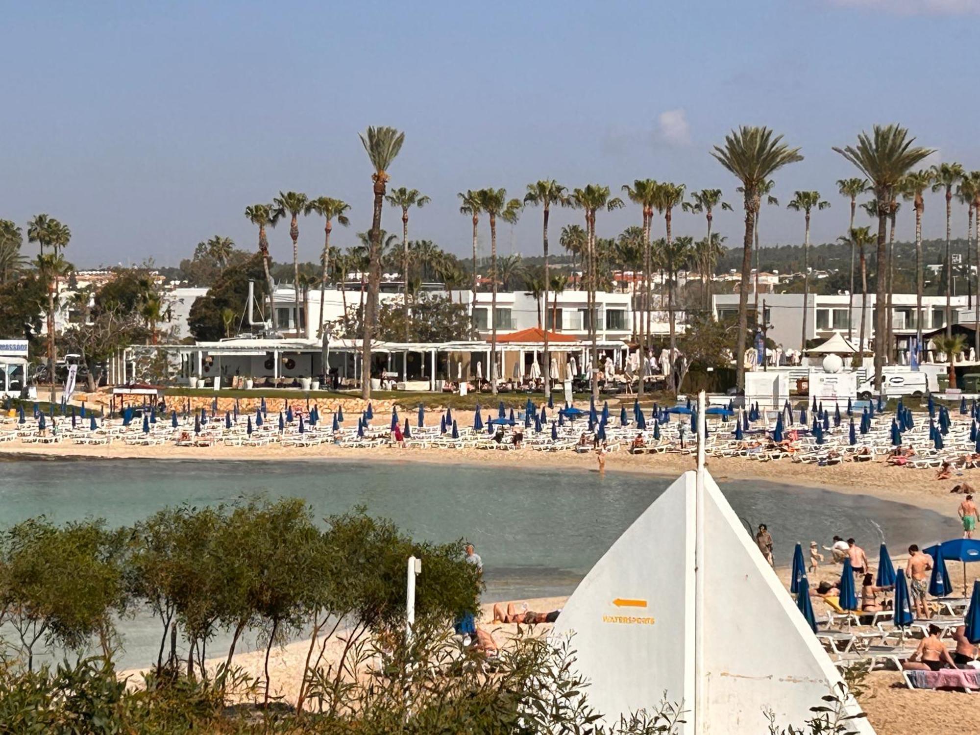 Kritamo Beach Hotel Apartments Ayia Napa Exteriör bild